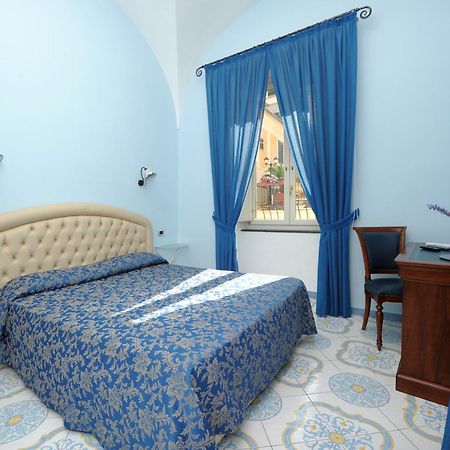 B&B Palazzo Pisani Amalfi Bagian luar foto