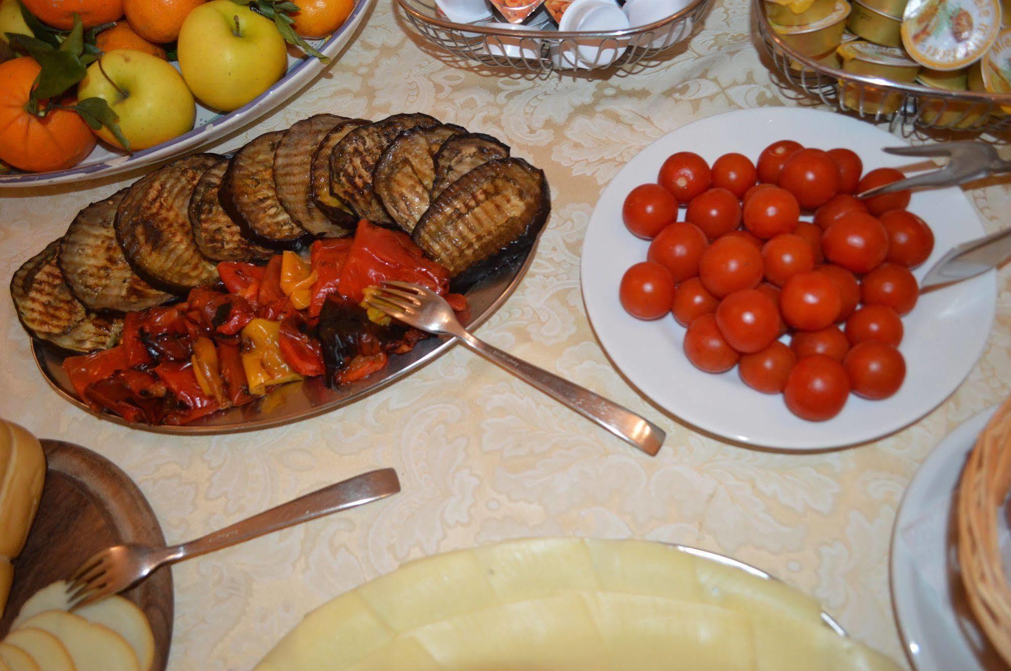 B&B Palazzo Pisani Amalfi Bagian luar foto